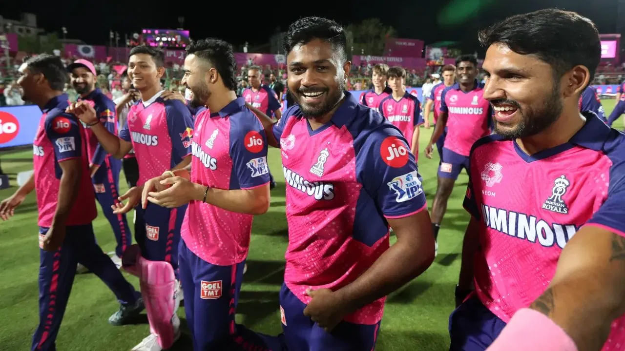 ఈ ఏడాది ఐపీఎల్ (IPL 2024)లో రాజస్థాన్ రాయల్స్ జట్టు 9 మ్యాచ్లు ఆడగా 8 గెలిచింది. అయితే సంజూ శాంసన్ జట్టు ప్లేఆఫ్లోకి ప్రవేశించకపోవడం విశేషం.