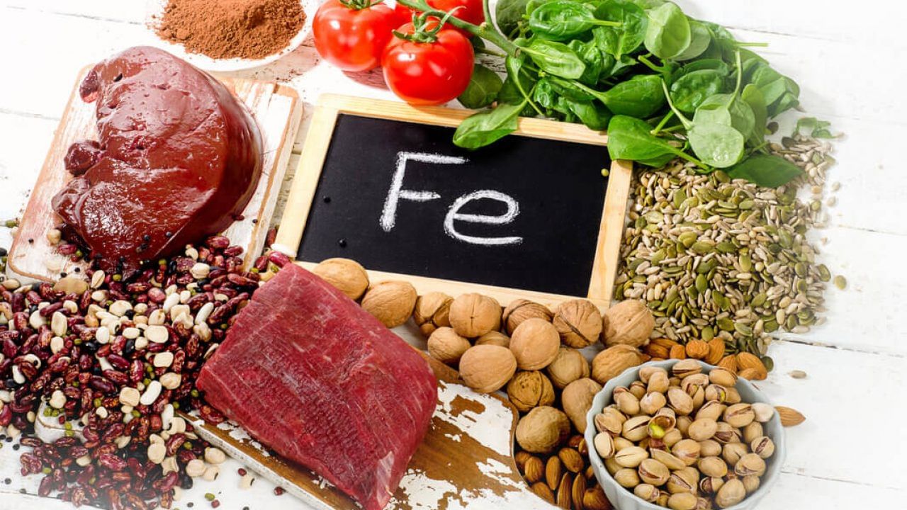 Iron Rich Foods: బచ్చలి కూర కంటే ఐరన్ ఎక్కువగా లభించే ఫుడ్స్ ఇవే!
