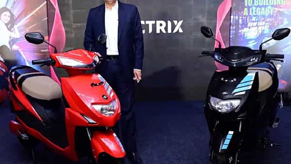 Lectrix EV: దేశంలో చీపెస్ట్ ఎలక్ట్రిక్ స్కూటర్ ఇదే.. సింగిల్ చార్జ్పై 100కి.మీ.