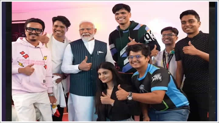 PM Modi: మోడీతో ఆన్లైన్ గేమర్స్ సమావేశం.. గేమ్స్ ఆడిని ప్రధాని.. వీడియో చూడండి PM Modi: మోడీతో ఆన్లైన్ గేమర్స్ సమావేశం.. గేమ్స్ ఆడిని ప్రధాని.. వీడియో చూడండి