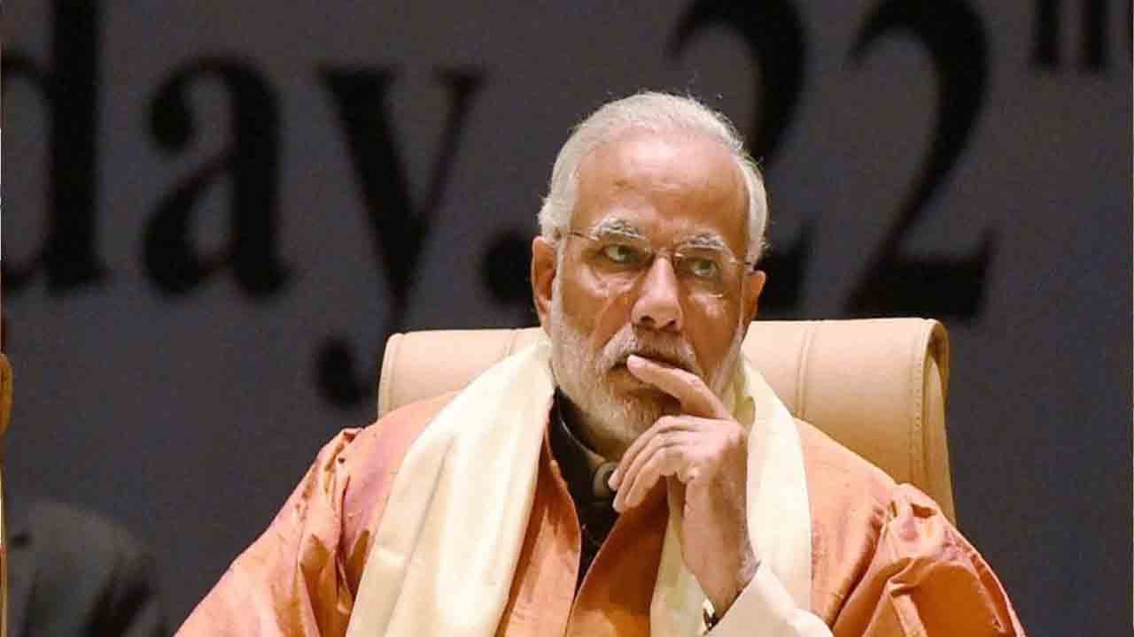 PM Modi: తల్లులు, సోదరీమణుల ఆప్యాయత చూస్తుంటే, కళ్లలో నీళ్లు ...