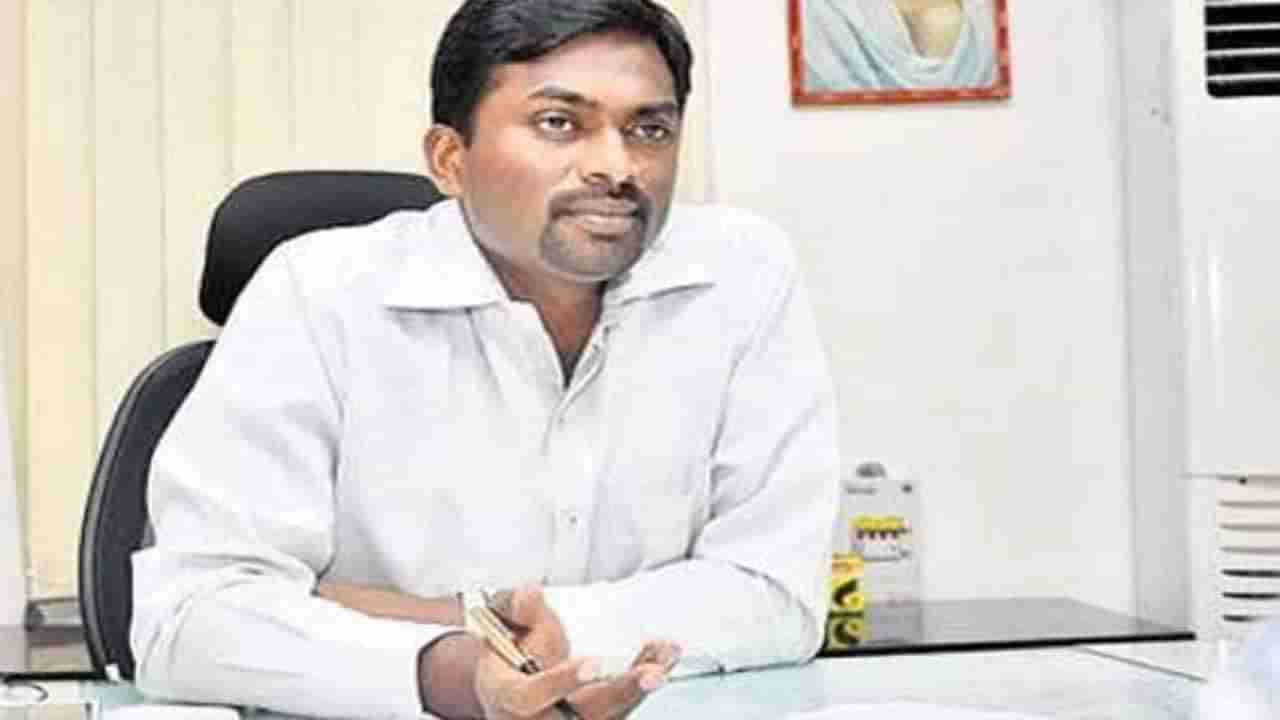 Telangana: ఎన్నికల శిక్షణ తరగతులకు గైర్హాజరైన అధికారులకు షోకాజ్ నోటీస్.. ఏకంగా ఎఫ్ఐఆర్ నమోదు