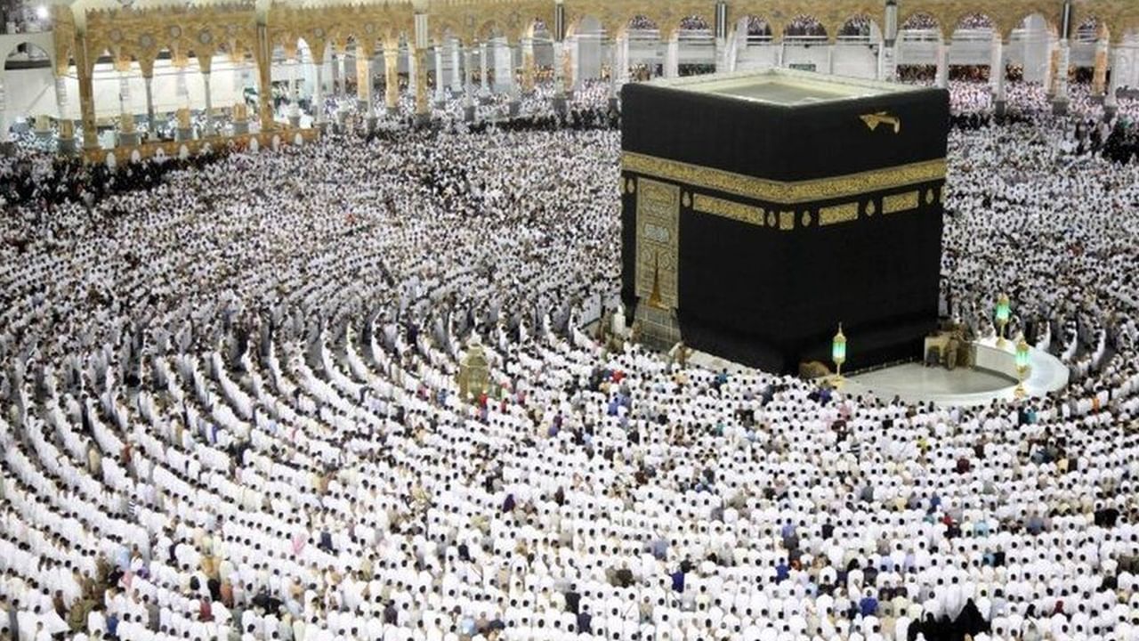 Suicide Attempt at Makkah: మక్కాలో షాకింగ్‌ ఘటన.. మసీదుపై నుంచి దూకి వ్యక్తి ఆత్మహత్యాయత్నం! భద్రత పెంపు..