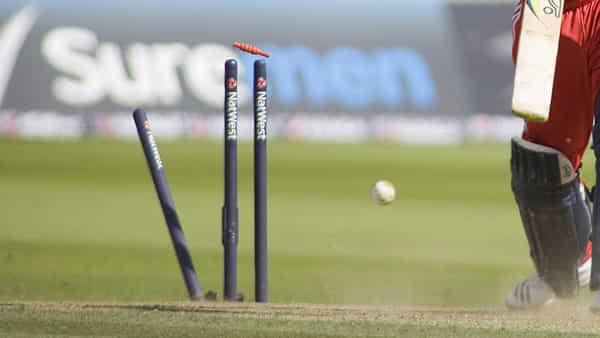 T20I Records: 3.2 ఓవర్లలో 7 వికెట్లు.. 3 మెయిడీన్లు.. టీ20 చరిత్రలోనే డేంజరస్ బౌలింగ్ ఇదే..