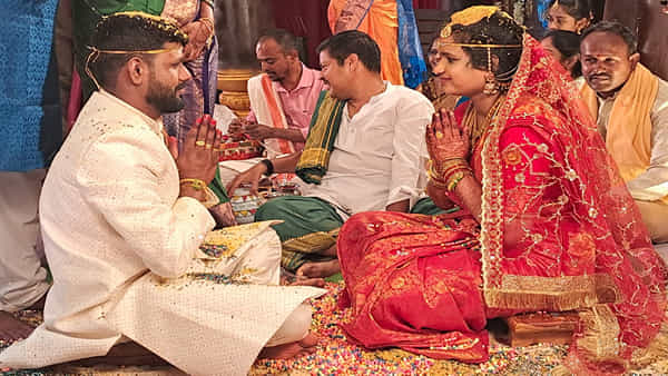 Telangana: రామాయణంతో ముడిపడి ఉన్న కరీంనగర్ కుర్రాడి ప్రేమకథ.. విషయం ఏంటంటే..