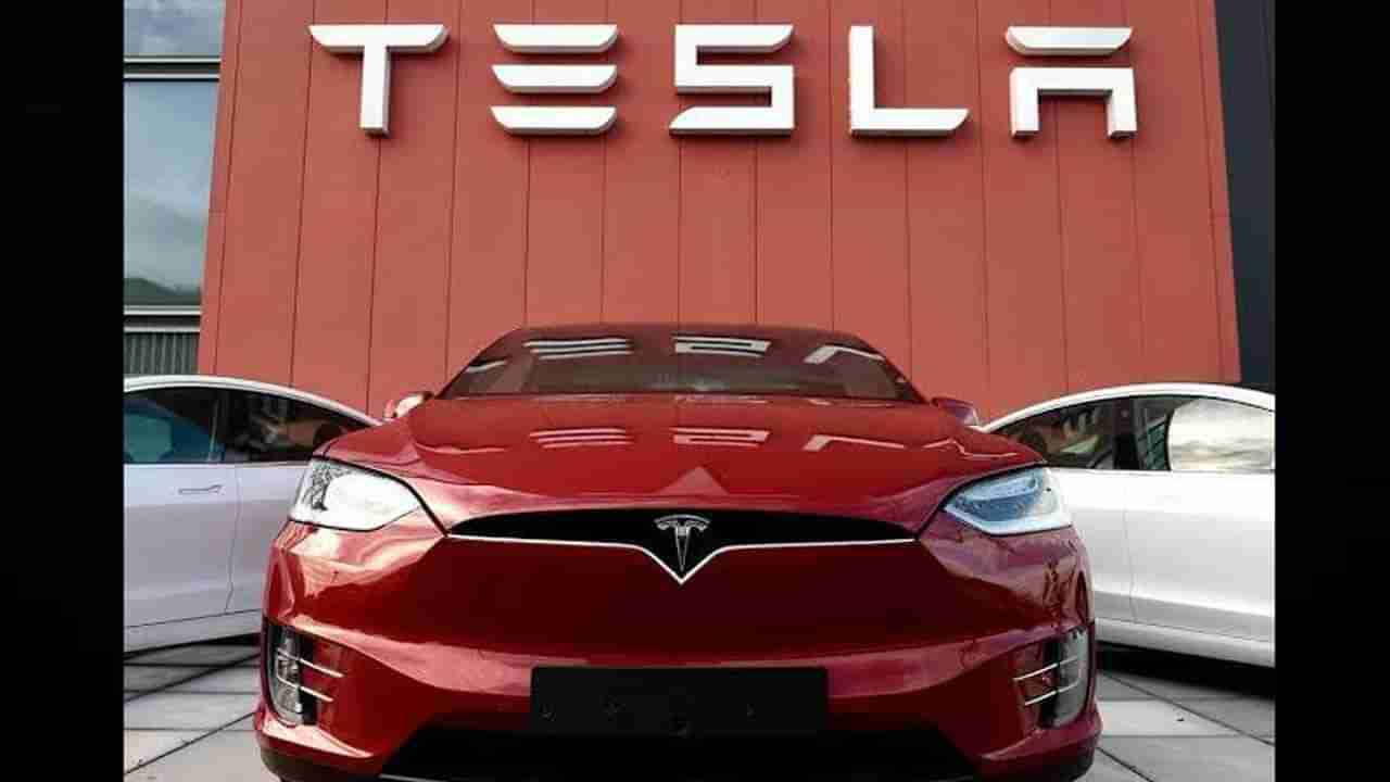 Tesla Recall: రెండు మిలియన్ వాహనాలను రీకాల్ చేసిన టెస్లా.. ఆటోపైలెట్ పనితీరుపై అనుమానాలు నిజమేనా..?