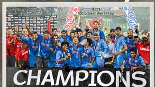 Video: ఓర్నీ దుంపతెగ.. రోహిత్‌నే ఓ క్షణం భయపెట్టావ్ కదరా.. మైదానంలో హల్చల్ చేసిన ఫ్యాన్.. వైరల్ వీడియో..