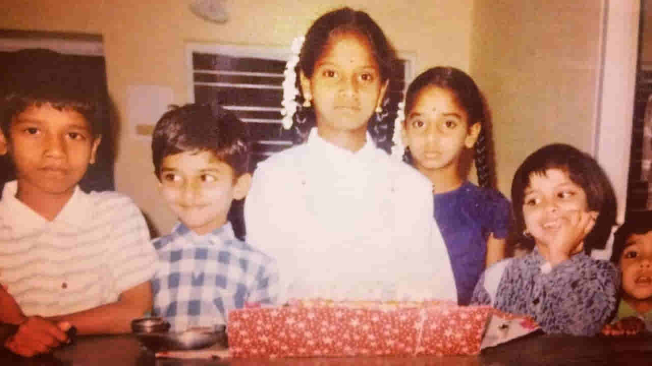 Tollywood: అమ్మాయిల హృదయాల్లో ఈ కుర్రాడు యువరాజు.. యూత్కు ఇష్టమైన స్టార్ హీరోను గుర్తుపట్టగలరా..?