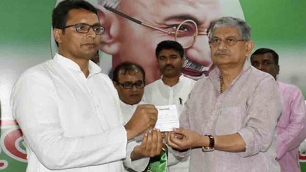 Bihar: లోక్సభ ఎన్నికల వేళ బీహార్ సీఎం నితీష్ కుమార్కు షాక్.. జేడీయూ కీలక నేత రాజీనామా