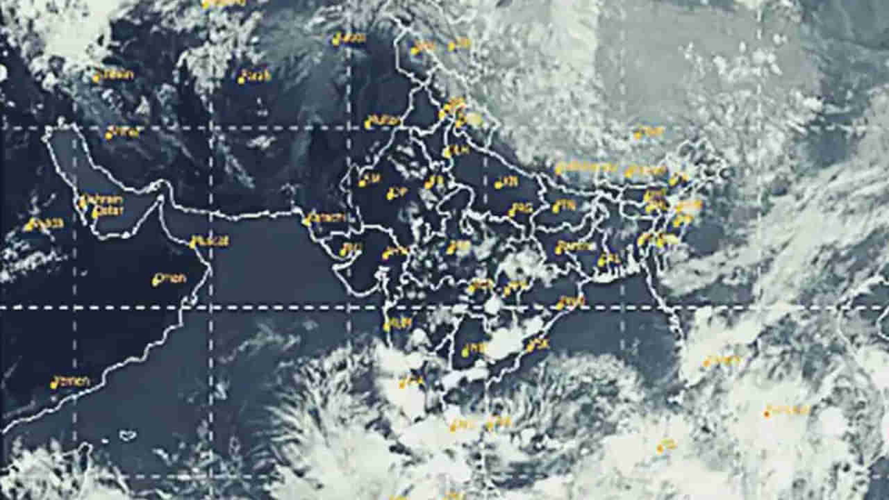 AP Weather: బలపడుతున్న అల్పపీడనం.. తుఫాన్‌గా మారే చాన్స్.. ఆంధ్రాకు వర్షసూచన