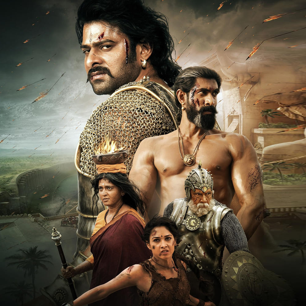 మాహిష్మతి సామ్రాజ్యాన్ని మనసారా మరోసారి చూసుకుంటున్నారు ఆడియన్స్. ప్రభాస్ బాహుబలి మాత్రమే కాదు, సలార్ సినిమా కూడా ఇప్పుడు మళ్లీ ట్రెండింగ్లోకి వచ్చేసింది.
