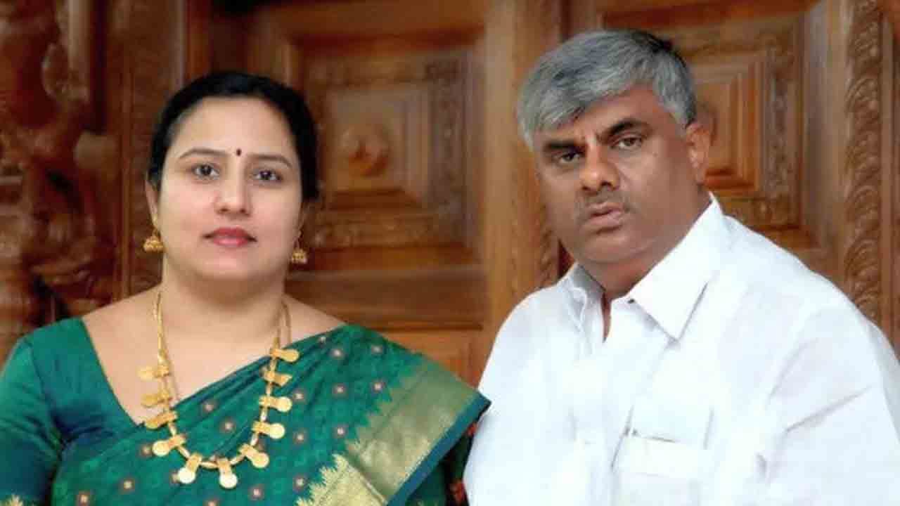 Karnataka: సంచలనం సృష్టించిన ప్రజ్వల్ రేవణ్ణ అసభ్యకర వీడియో కేసులో మరో ట్విస్ట్.. బాధితురాలి కిడ్నాప్!