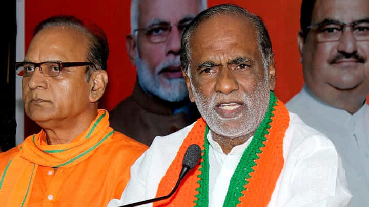Watch Video: 'తెలంగాణను కాంగ్రెస్ సంక్షోభంలోకి తీసుకెళ్తోంది'.. బీజేపీ నేత లక్ష్మణ్ కీలక వ్యాఖ్యలు.. Watch Video: 'తెలంగాణను కాంగ్రెస్ సంక్షోభంలోకి తీసుకెళ్తోంది'.. బీజేపీ నేత లక్ష్మణ్ కీలక వ్యాఖ్యలు..