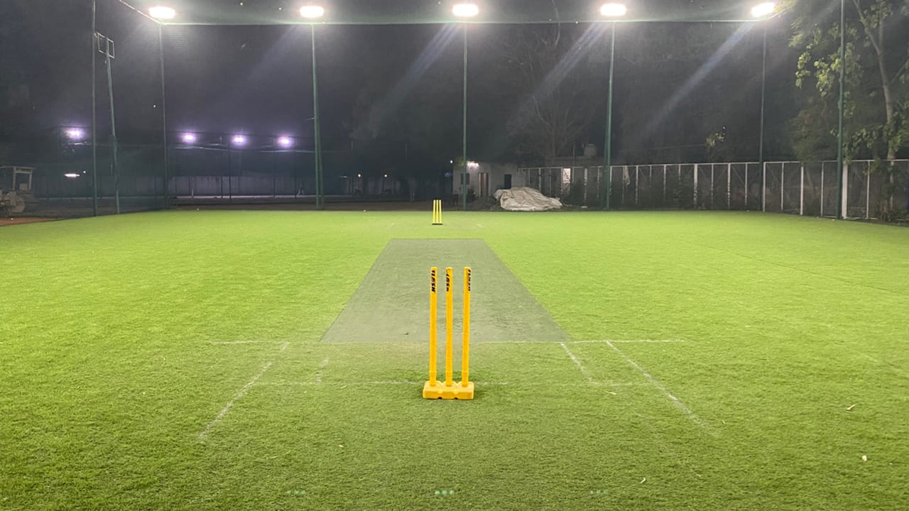 Business Ideas: బాక్స్ క్రికెట్.. ఇప్పుడిది ట్రెండీ బిజినెస్, లాభాలు ఎలా ఉంటాయంటే..