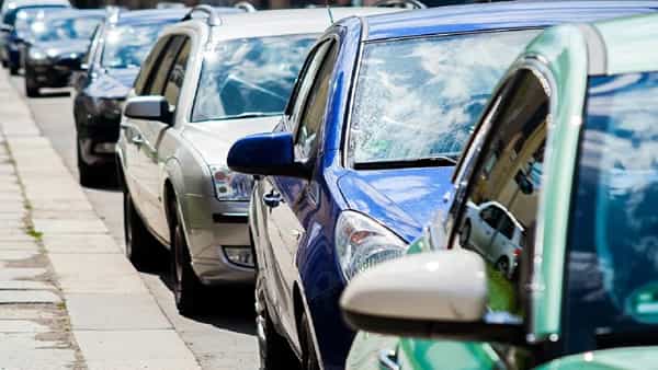 Car Maintenance Tips: ఈ టిప్స్ పాటిస్తే.. మీ కారు పాతదైనా.. కొత్తగా పరుగులు పెడుతుంది..
