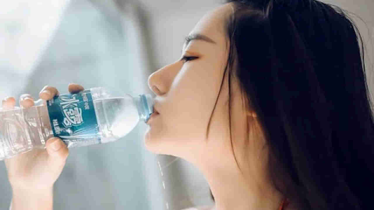 Drinking Water Tips: ఎండలో నుంచి వచ్చిన వెంటనే నీరు తాగుతున్నారా..! తస్మాత్ జాగ్రత్త అంటున్న నిపుణులు