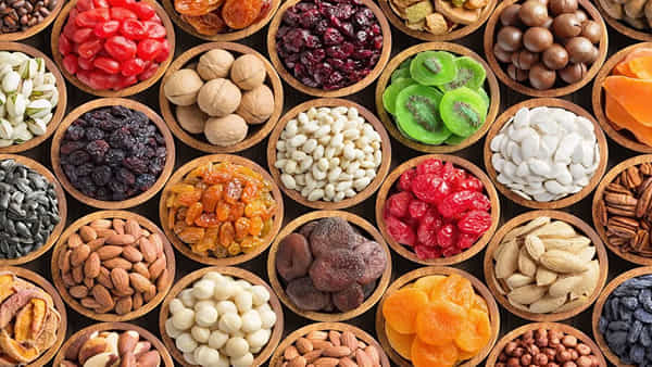 Dry Fruits: ఖాళీ కడుపుతో డ్రై ఫ్రూట్స్ తింటే ఏమౌతుందో తెలుసా..? శరీరంలో జరిగేది ఇదే..!