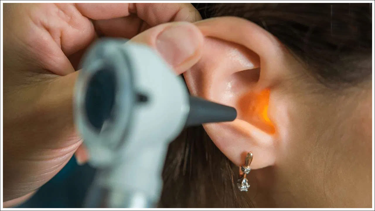 Hurt Ear Rings Ear Pain: మీకు చెవి నొప్పి ఉందా..? ఈ పొరపాట్లు అస్సలు చేయకండి.. మరింత ...