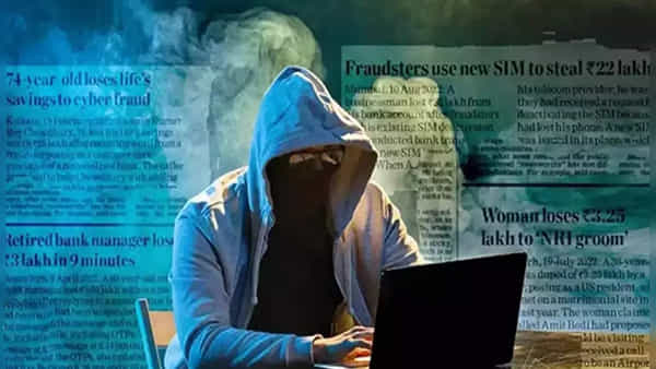 Fake CBI Officers: రెచ్చిపోయిన సైబర్ నేరగాళ్లు.. ఏకంగా సీబీఐ పేరిట ఫోన్ కాల్స్! వైద్యుడి ఖాతాలో రూ.4 కోట్లు హుష్