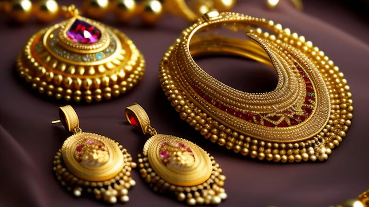 Gold Price Today: హుర్రే.! బంగారం ధరలు భారీగా తగ్గాయోచ్.. హైదరాబాద్‌లో తులం  ఎంతంటే.? - Telugu News | Gold Price Today: Gold And Silver Price In Delhi,  Mumbai, Hyderabad, Chennai, And Other Cities On June