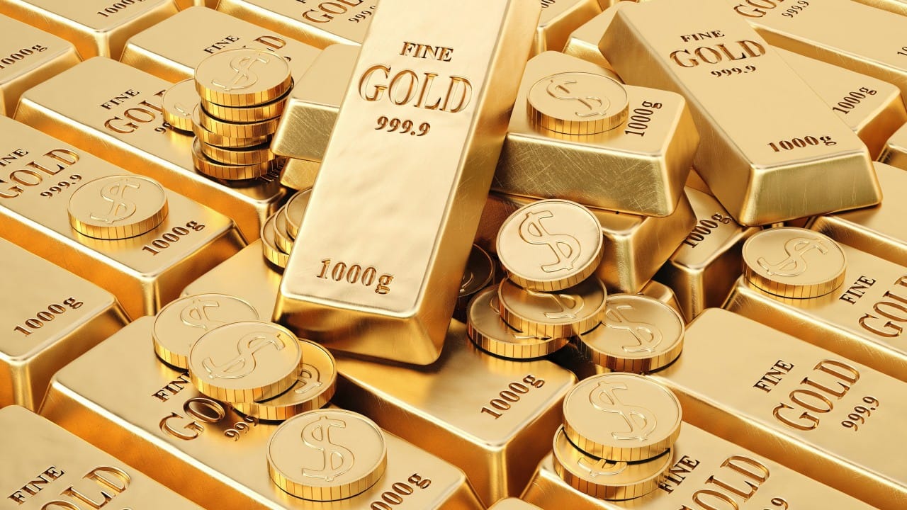 Gold Buying Tips: బంగారం కొనుగోలు చేస్తున్నారా..? కొనుగోలు సమయంలో ఈ జాగ్రత్తలు మస్ట్