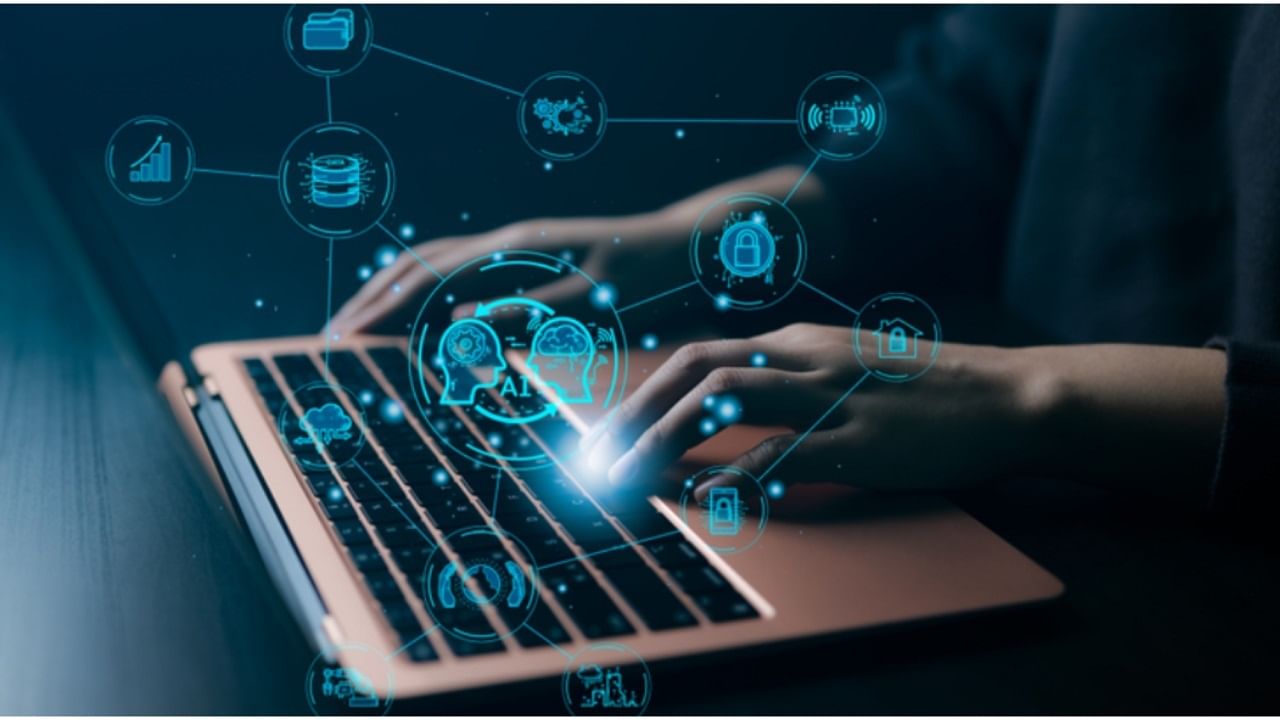 IT Jobs: బెంగళూరును దాటేస్తున్న హైదరాబాద్.. ఐటీ ఉద్యోగులకు టాప్ డెస్టినేషన్ మన సిటీనే..