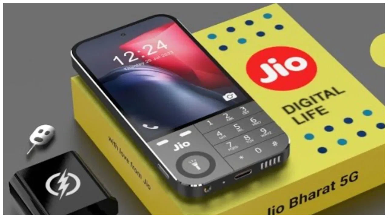 ఈ Jio 5G స్మార్ట్ఫోన్లో 5000mAh బ్యాటరీని కలిగి ఉంటుంది. మీరు 33w ఫాస్ట్ ఛార్జర్ని ఉపయోగించి సులభంగా ఛార్జ్ చేయవచ్చు. ఈ స్మార్ట్ఫోన్ పూర్తిగా ఛార్జ్ చేయడానికి 30 నిమిషాలు మాత్రమే పడుతుందట. 2 రోజుల వరకు ఛార్జింగ్ వస్తుంది.