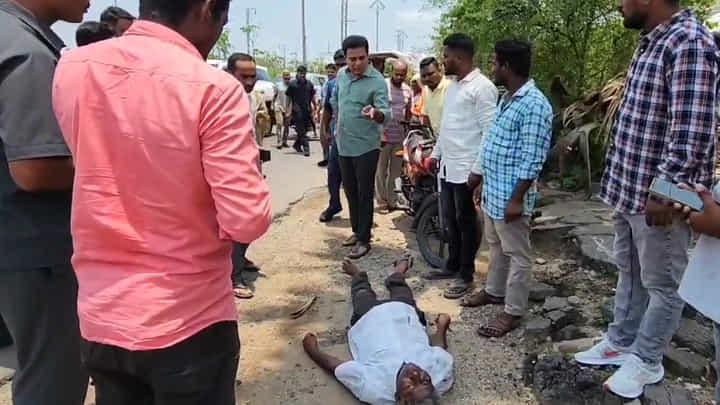 KTR: మానవత్వాన్ని చాటిన కేటీఆర్.. రోడ్డు ప్రమాదానికి గురైన వ్యక్తిని.. KTR: మానవత్వాన్ని చాటిన కేటీఆర్.. రోడ్డు ప్రమాదానికి గురైన వ్యక్తిని..