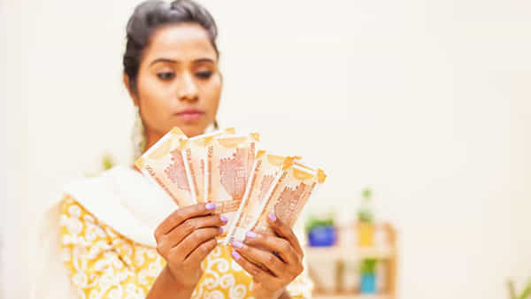 Post Office: మీ డబ్బులకు భరోసా, మంచి రిటర్న్స్.. రెండేళ్లలోనే..