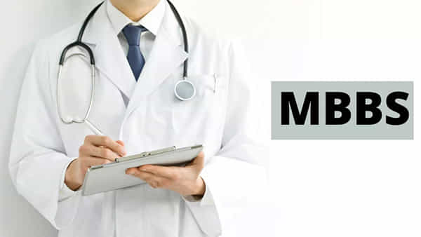 MBBS Seats: మెడిసిన్ చదవాలనుకునే వారికి గుడ్ న్యూస్.. పెరగనున్న సీట్లు..