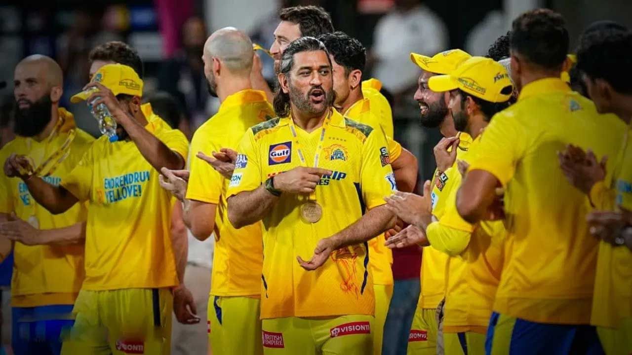 MS Dhoni Temple: చెన్నైలో ఎంఎస్ ధోని ఆలయం కట్టిస్తా: టీమిండియా మాజీ ప్లేయర్