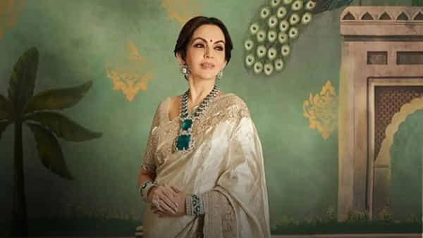 నీతా అంబానీ ధరించిన ఎమరాల్డ్ నెక్లెస్ విలువ తెలిస్తే షాక్.. దేశంలో పచ్చల వ్యాపారం ఎలా జరుగుతుందంటే
