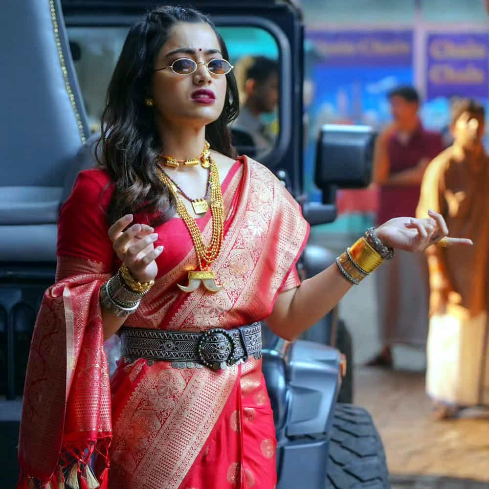 పుష్ప 2లో మరోసారి శ్రీవల్లిగా అదరగొట్టేందుకు రెడీ అవుతున్న రష్మిక, అదే సమయంలో రెయిన్ బో, గర్ల్ ఫ్రెండ్ అనే లేడీ ఓరియంటెడ్ సినిమాల్లో నటిస్తున్నారు.