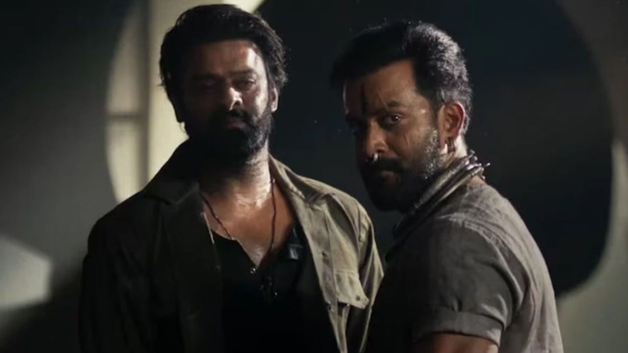 అందులో ముఖ్యంగా ఇకపై బెనిఫిట్ షోలు, అదనపు ఆటలు ఉండవని కుండ బద్ధలు కొట్టారు. సాధారణంగా పెద్ద సినిమాలేవి విడుదలైనా కూడా ముందు రోజు రాత్రి.. లేదంటే రిలీజ్ రోజు అర్థరాత్రి బెనిఫిట్ షోస్ వేయడం అనేది ఆనవాయితీగా వస్తుంది.