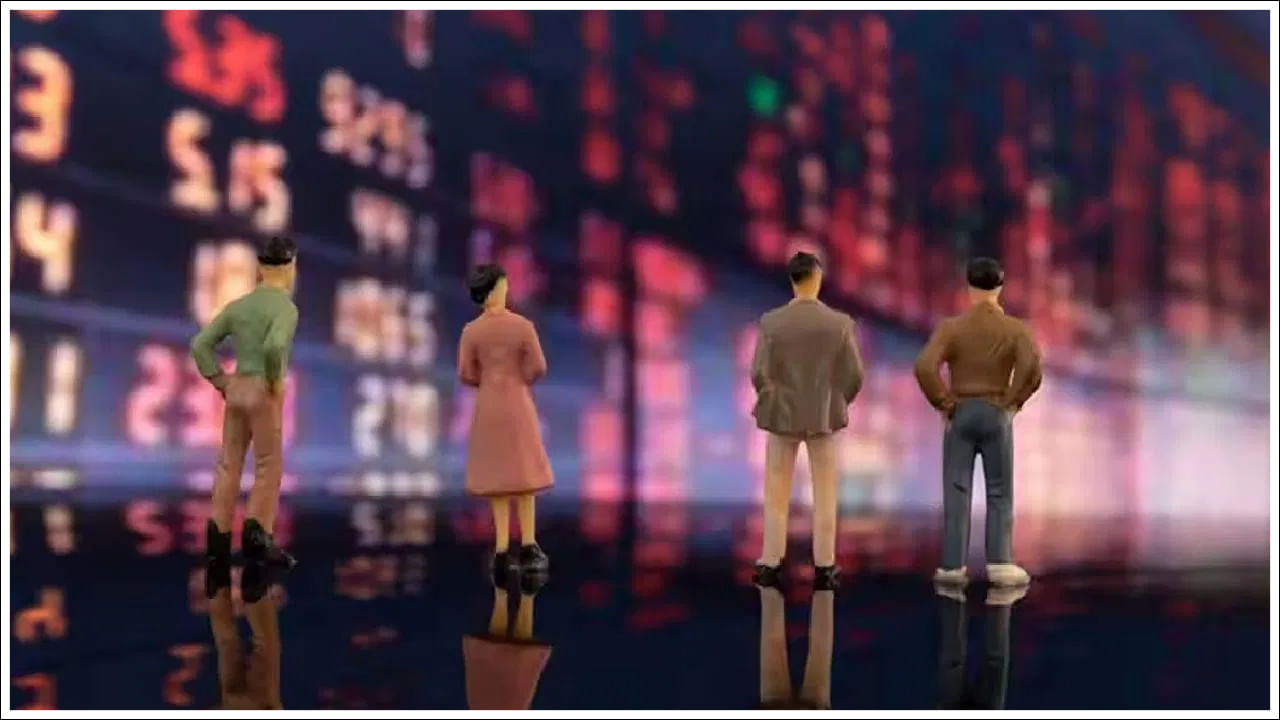 కంపెనీలు తమ లాభాల్లో కొంత భాగాన్ని వాటాదారులతో పంచుకుంటాయి. వాస్తవానికి అన్ని కంపెనీలు లాభదాయకంగా లేవు. అందుకే లాభంకు సంబంధించిన ఈ భాగాన్ని డివిడెండ్ అంటారు. ఒక కంపెనీ డివిడెండ్ ప్రకటిస్తుంది. ఆ తర్వాత నిర్ణీత రోజున ఈ మొత్తం బ్యాంకు ఖాతాలో జమ అవుతుంది.