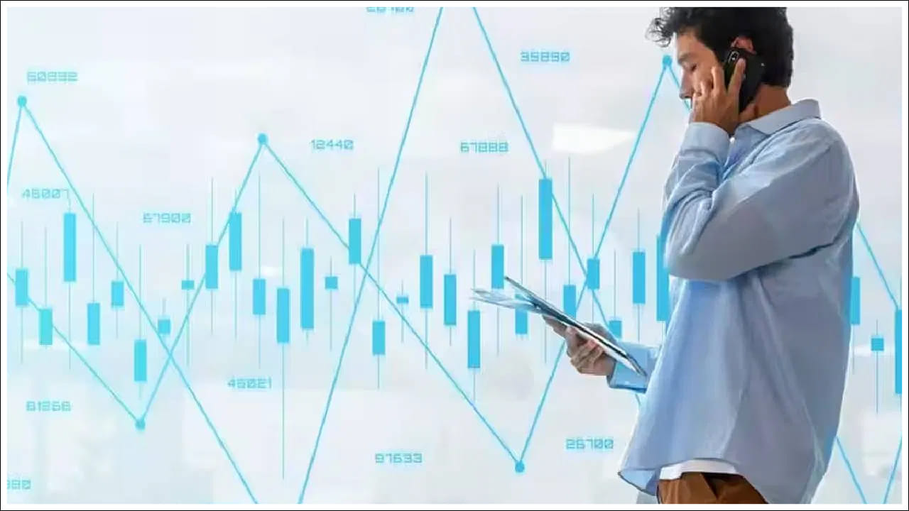 మరొక ప్రశ్న తలెత్తుతుంది. డివిడెండ్ ఎప్పుడు చెల్లించబడుతుంది? డివిడెండ్ చెల్లించడానికి అటువంటి నియమం లేదు. ముఖ్యంగా కొన్ని కంపెనీలు త్రైమాసిక ఫలితాల తర్వాత డివిడెండ్లను ప్రకటిస్తాయి. కొన్ని కంపెనీలు లాభాన్ని ముందే ఊహించి డివిడెండ్ ప్రకటిస్తాయి.