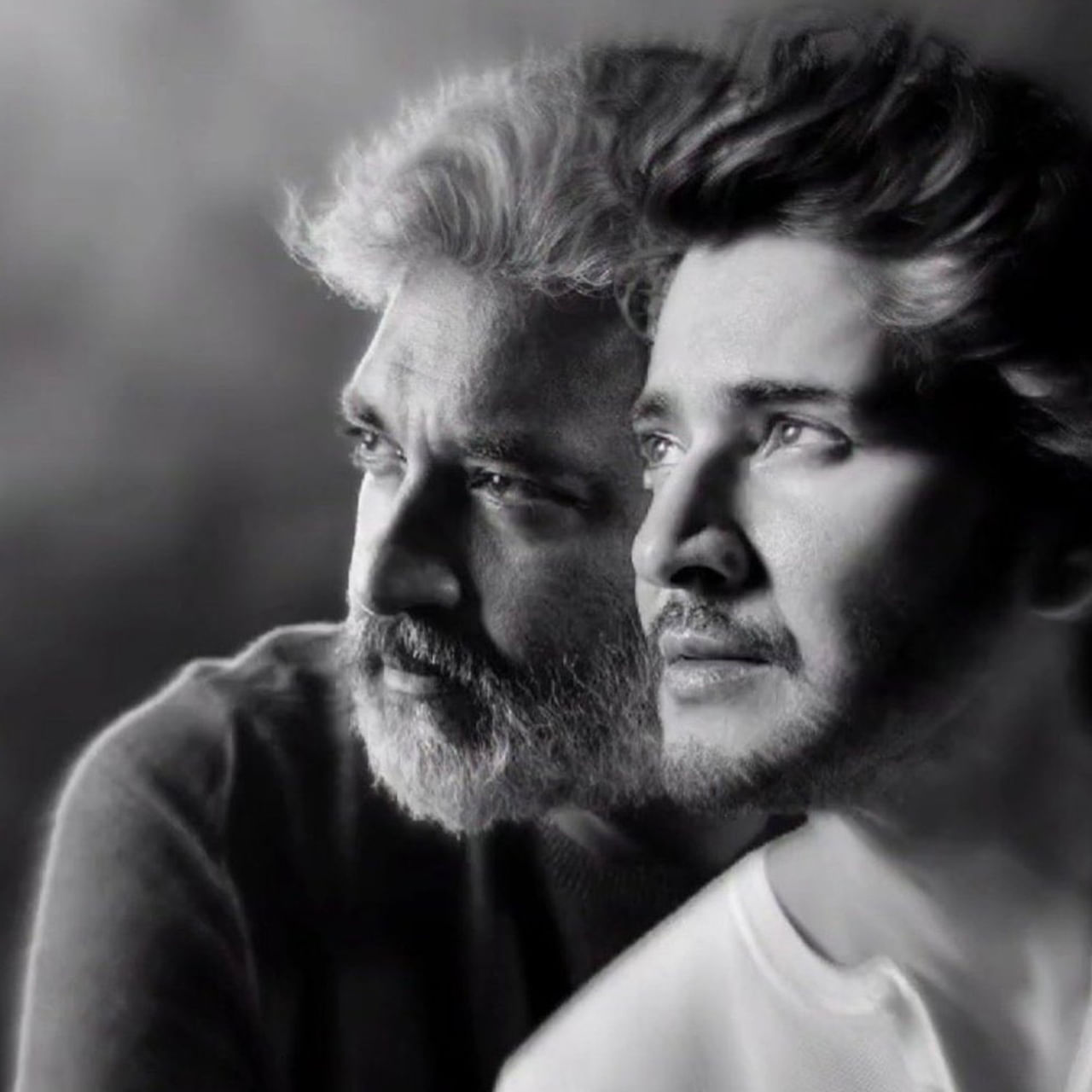 రాజమౌళి - మహేష్‌ మూవీ ఎప్పుడెప్పుడు మొదలవుతుందా? అనేది నిన్నమొన్నటిదాకా డిస్కషన్‌లో ఉన్న విషయం. ఇప్పుడు ఎప్పుడు మొదలవుతుంది? ఎవరెవరుంటారు? అనే విషయాల మీద లేదు ఫోకస్‌. అంతకు మించి ఆలోచిస్తున్నారు ఫ్యాన్స్. అందులోనూ ప్రొడ్యూసర్‌ కె.ఎల్‌.నారాయణ చెప్పిన కొన్ని మాటల వల్ల అభిమానుల ఊహలకు రెక్కలొచ్చేశాయి... ఇంతకీ ఏంటవి? కమాన్‌ లెట్స్ వాచ్‌... 