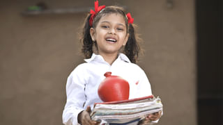 Gold Price Today: బంగారం కొనేవారికి కాస్త ఊరట.. తెలుగు రాష్ట్రాల్లో పసిడి ధరలు ఎలా ఉన్నాయంటే?