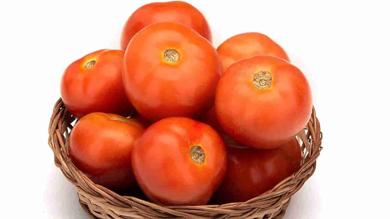 Tomato: టమోటాలను ఫ్రిజ్లో పెట్టకుండానే తాజాగా ఉంచుకోవచ్చు.. అదేలాగో తెలుసా? అద్భుతమైన టిప్స్