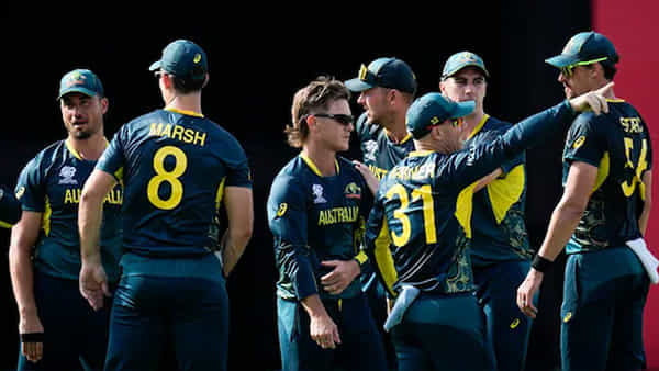 AUS vs NAM: పవర్ప్లేలోనే పవర్ చూపించిన ఆసీస్.. సూపర్ విక్టరీతో సూపర్-8కి అర్హత..