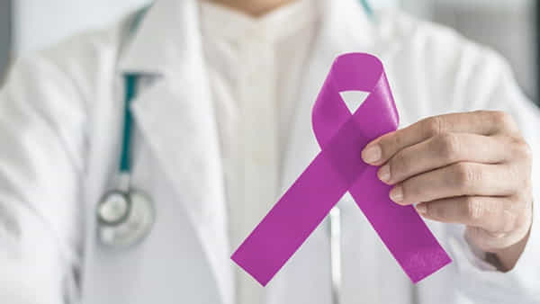 Cancer: ఏ ఆహారాలు తినడం వల్ల క్యాన్సర్ వచ్చే ప్రమాదం పెరుగుతుంది?