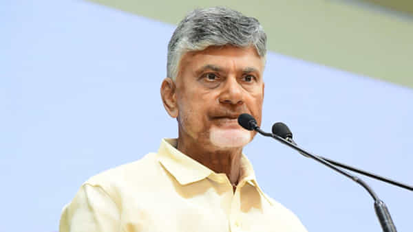Telugu Desam Party: హోంశాఖపై ఆశలు పెట్టుకున్న ఆ మంత్రి.. సీఎం చంద్రబాబు చూపు ఎవరివైపు..?