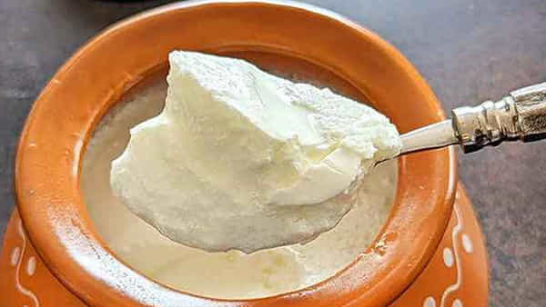 Side Effects Of Eating Curd: రాత్రిపూట పెరుగు తింటున్నారా? అయితే, జాగ్రత్త..!