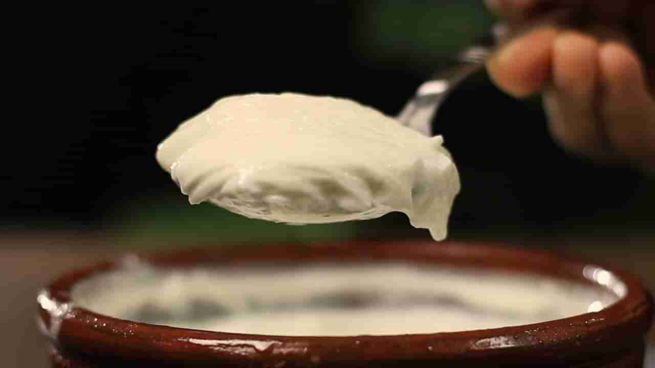 Curd for Skin: పెరుగు ఇలా ముఖానికి రాసుకుంటే.. డైమెండ్లా ప్రకాశవంతంగా మెరిసిపోతుంది!