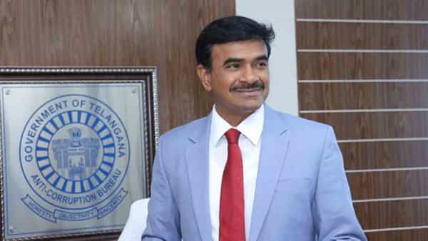 ACB Track Record: ఏసీబీ ట్రాక్ రికార్డ్.. 5నెలల్లో 50మంది అధికారులపై ఏసీబీ కేసులు..!