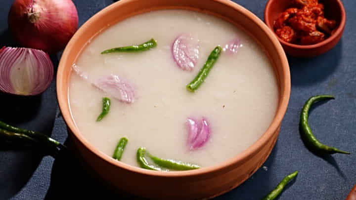 Porridge Benefits: గంజి.. అని చులకనగా తీసి పడేయకండి. దీని లాభాలు తెలిస్తే వదిలిపెట్టారు.. Porridge Benefits: గంజి.. అని చులకనగా తీసి పడేయకండి. దీని లాభాలు తెలిస్తే వదిలిపెట్టారు..
