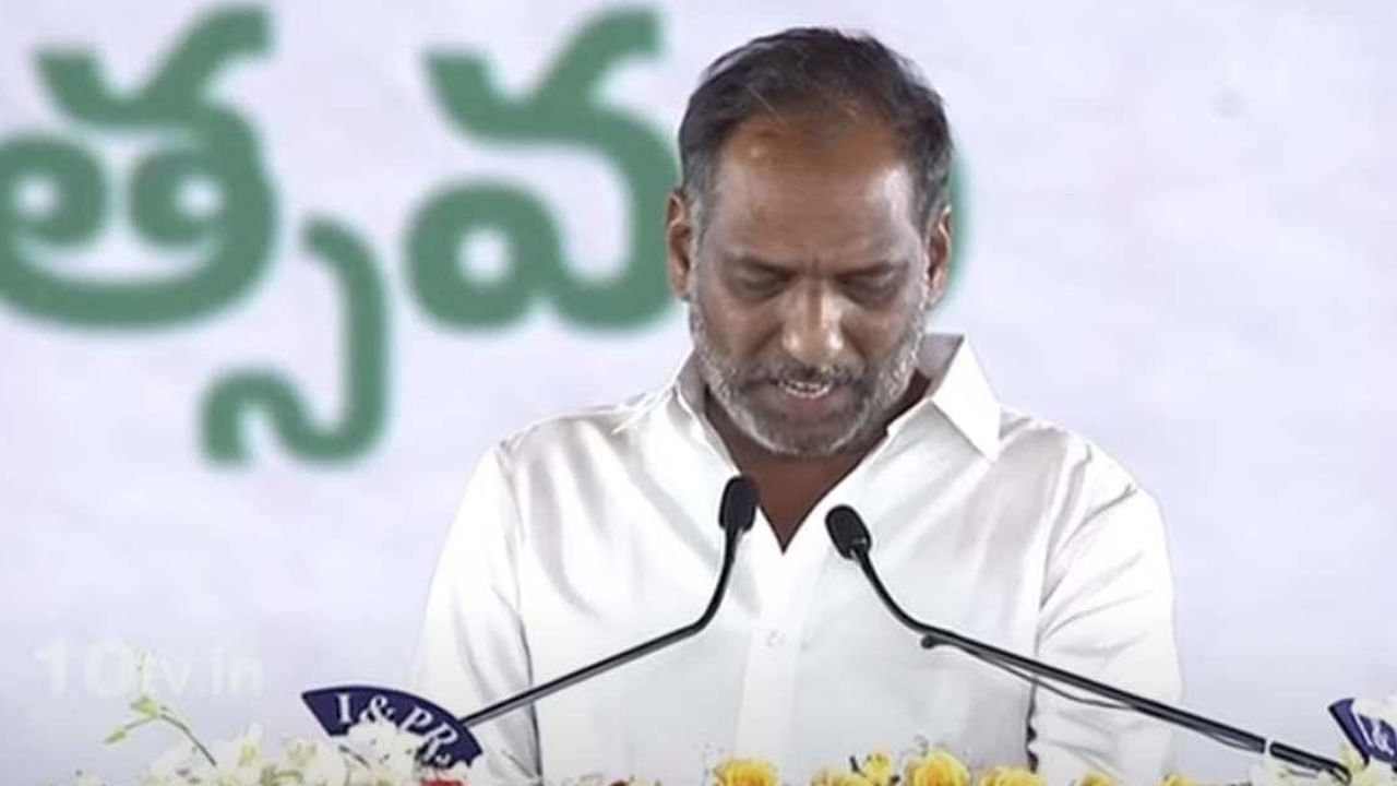 గవర్నర్ నజీర్ గొట్టిపాటి రవికుమార్ తో ఆంధ్రప్రదేశ్‌ నూతన మంత్రిగా ప్రమాణ స్వీకారం చేయించారు.