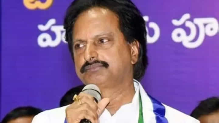 Watch Video: 'ఏపీ ఫైబర్ గ్రిడ్లో నష్టనివారణ చేపట్టాం'.. మాజీ APSFL చైర్మన్ గౌతం రెడ్డి.. Watch Video: 'ఏపీ ఫైబర్ గ్రిడ్లో నష్టనివారణ చేపట్టాం'.. మాజీ APSFL చైర్మన్ గౌతం రెడ్డి..
