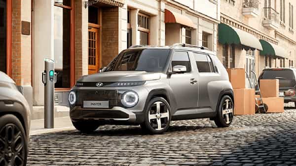Hyundai Inster: ఆ టాటా కారుకు గట్టిపోటీ.. ఆకట్టుకుంటున్న హ్యూందాయ్ సూపర్ ఈవీ కారు