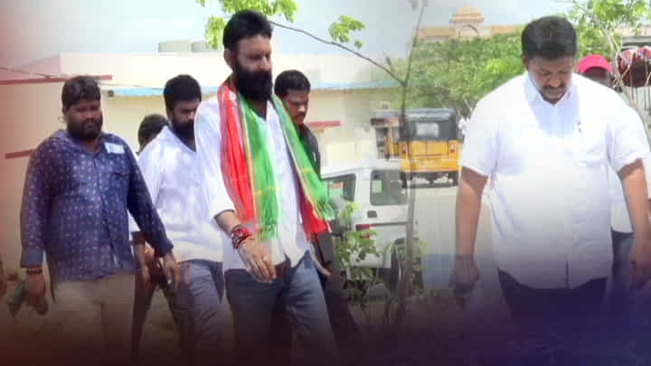 Kodali Nani - Vamsi: కౌంటింగ్ కేంద్రాల నుంచి వెళ్లిపోయిన కొడాలి నాని, వల్లభనేని వంశీ Kodali Nani - Vamsi: కౌంటింగ్ కేంద్రాల నుంచి వెళ్లిపోయిన కొడాలి నాని, వల్లభనేని వంశీ